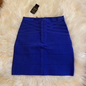 NWT Bebe skirt